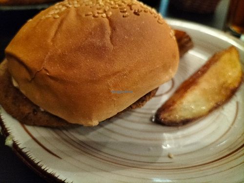 Hamburguesa vegana at La Paka in Huelva