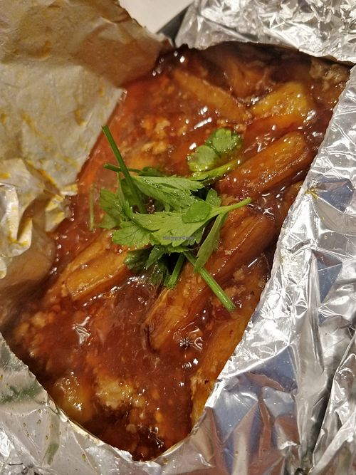 Brinjal with sambal at D'life 蔬食 - Somerset  in Central Singapore