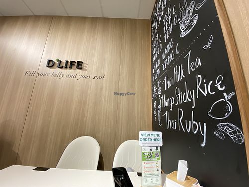 Table  at D'life 蔬食 - Somerset  in Central Singapore