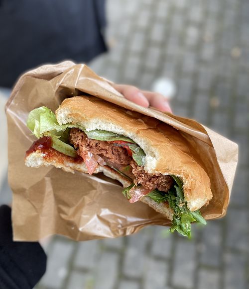 Pea burger at Narvesen in Talsi