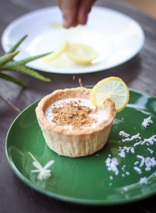 Lemon Tart at Okapi Vegan Kitchen in Aldona
