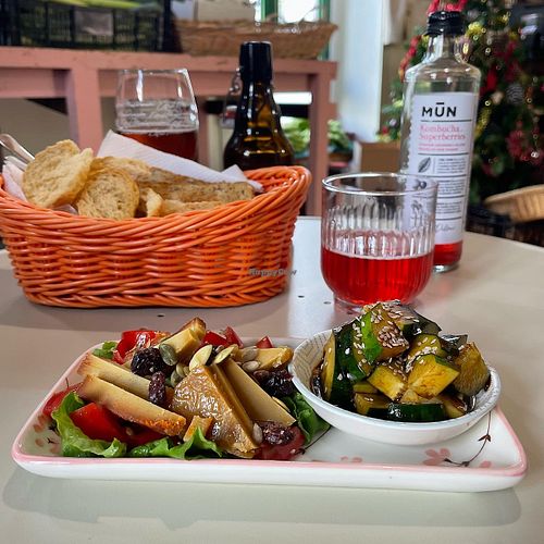 the starter with vegsn cheese  at Tienda Sana La Huerta de May Restaurante in Gran Canaria