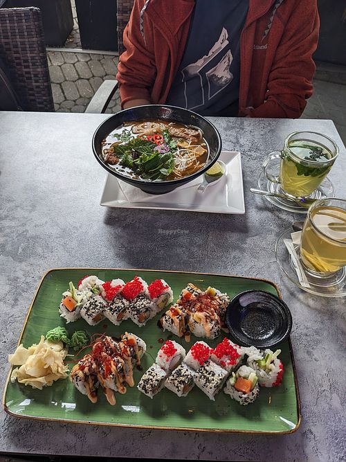 Beef noodle soup and three kinds of sushi at My Hao in Nuremberg