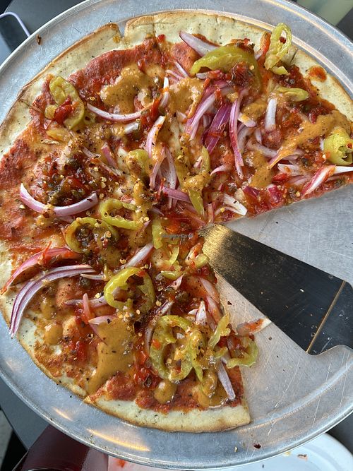 Went again a second time, GF Vegan pizza!! But the bull kelp hot sauce on, it’s amazing!  at Mean Queen in Sitka