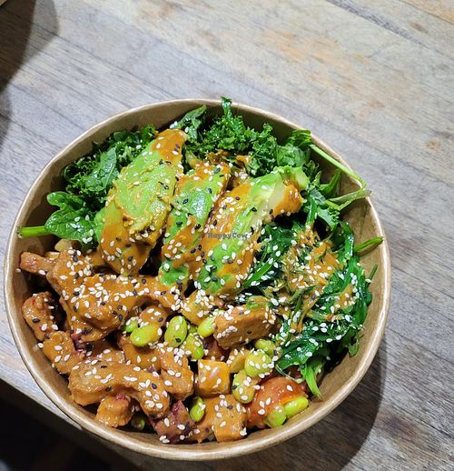  at MALOA Poke Bowl in Dortmund