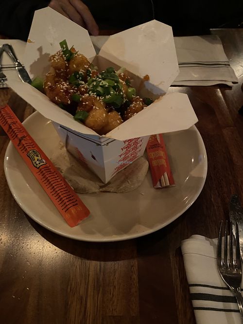 Vegan General Taos  (hummus is not vegan underneath) at That Meetball Place in Farmingdale