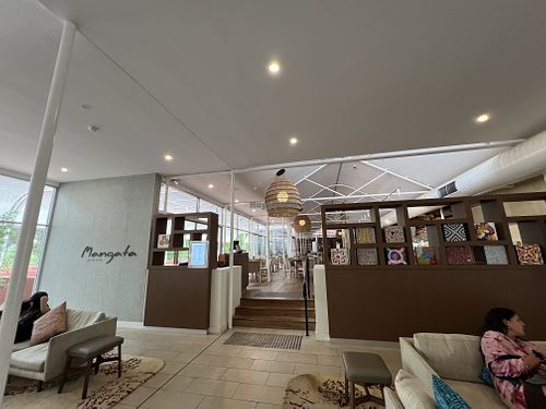 Restaurant   at Mangata in Yulara