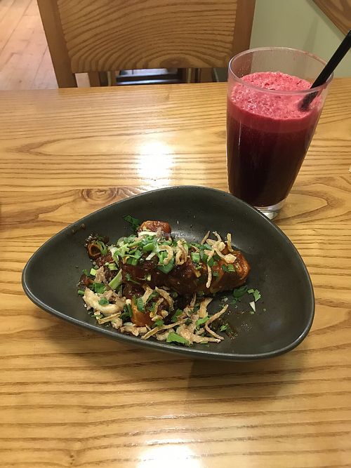 Tofu and beetroot juice at Avocado in Athens