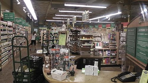 Bodycare / Vitamin department at Ellwood Thompsons in Richmond, VA at Ellwood Thompsons in Richmond