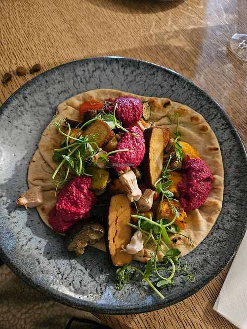 Vegan loaded flat bread (I had this and it was soooo delish!!!!) at The Thimble in Dorchester