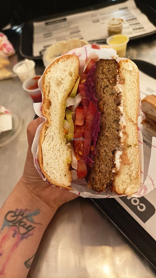 Burger at Yala Food in Lima