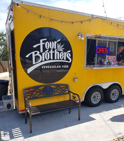 Venezuelan food truck at Four Brothers in Cedar Park