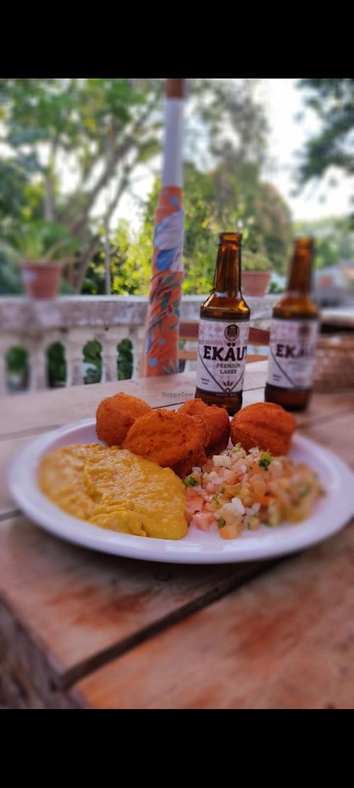 Acarajé vegano at Adupé in Recife