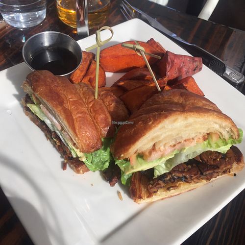 blta- AMAZING at Sage Bistro and KindKreme in Los Angeles