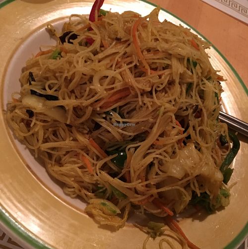 Curry Noodles at Sunflower Vegetarian Restaurant in Vienna