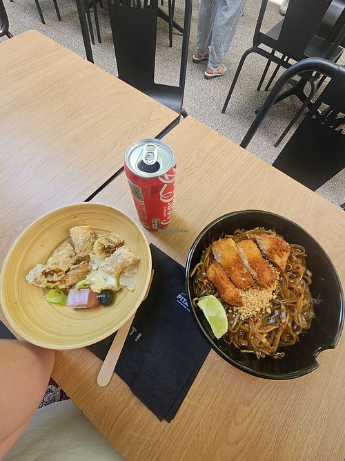  at Pitaya in Avignon