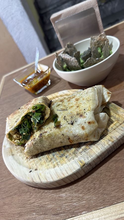 Tofu burrito and amazing Guacamole   at LunchV - Delivery Only in Mexico City