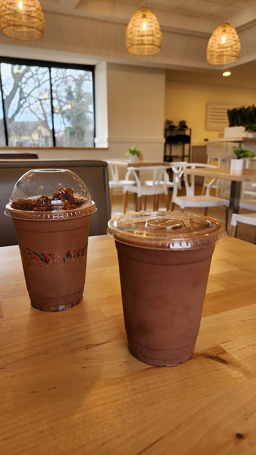 Shakes at Plant City X in Warwick