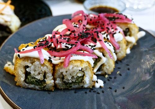 Crispy Shichimi at brEAThe Restaurant | Sushi végétal à Paris in Paris