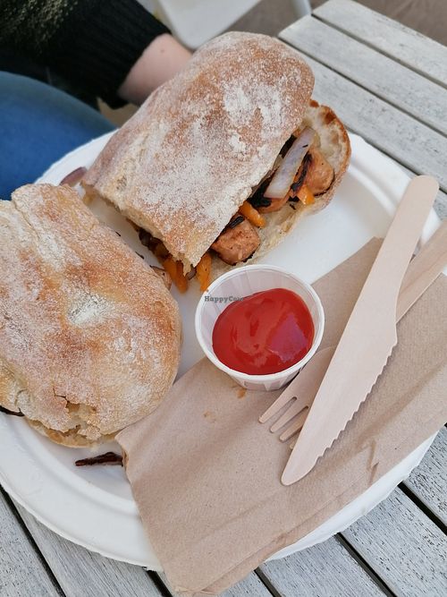 Image of Tea by the Lock