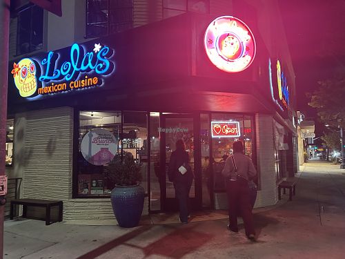 Entrance  at Lola's - Bixby Knolls in Long Beach