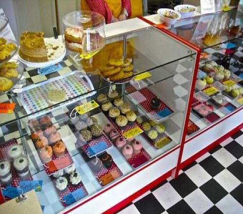 vegan cupcakes by fat gay vegan at Ms. Cupcake in South West London