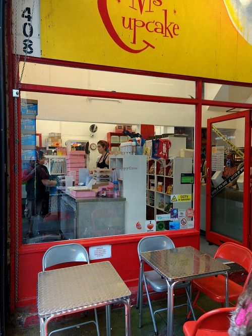 hello at Ms. Cupcake in South West London