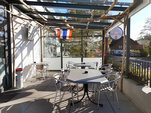 Outdoor seating at Thai Country in Wetzikon