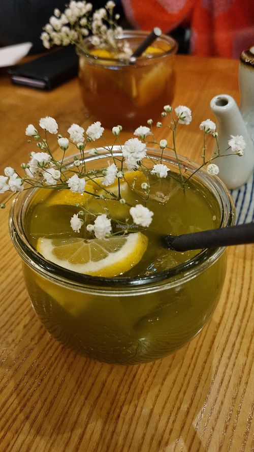 The presentation😄Mo Cha Icetea (w/ lemongrass) at laolao in Vienna
