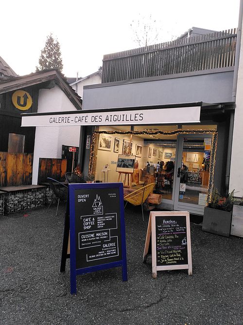 Entrance at Galerie Café des Aiguilles in Chamonix-mont-blanc