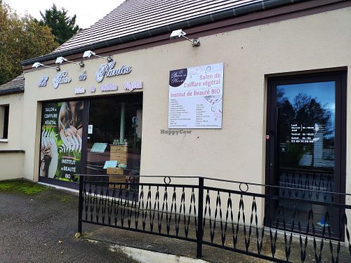 Entrance at Le Bain de Plantes in Louhans