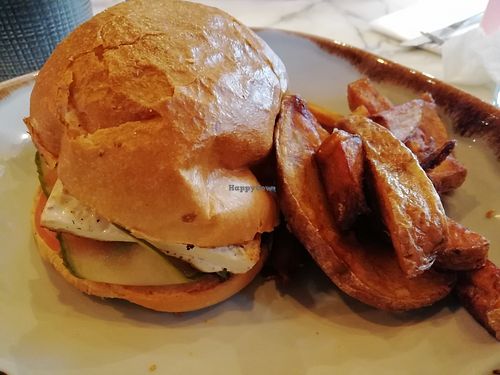 Green burger (tofu burger and chips) at Oscar Bar & Kitchen in Glasgow