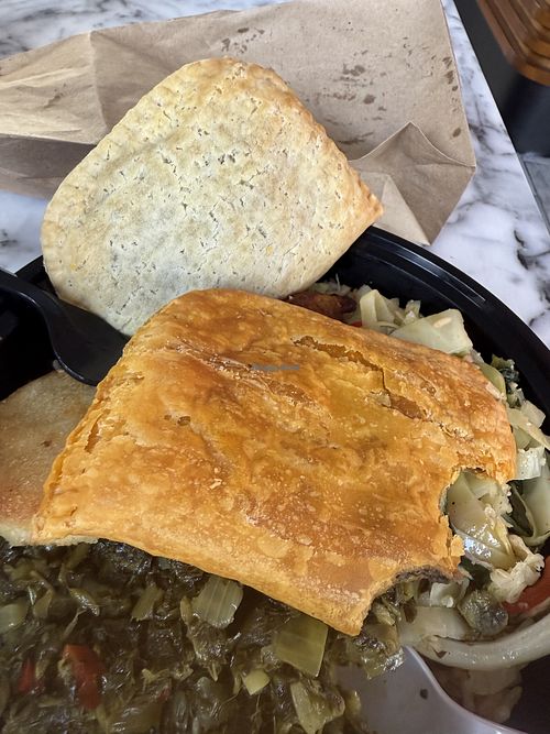 Spinach and vegan beef Jamaican pattys #Veganuary at Caribe Express in Laurel