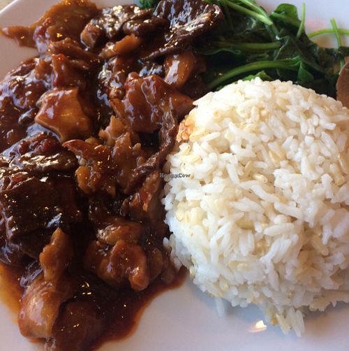 veggie 'meat' / vegan option at Cafe Happy in Kirkland