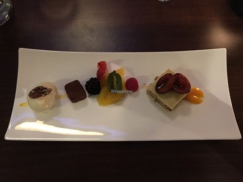 Dessert - ice cream, chocolate, fresh fruit and nut cake at Lucky Leek in Berlin