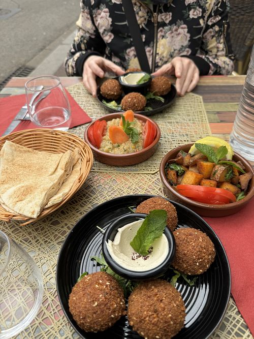   at Le Comptoir Libanais in Cherbourg