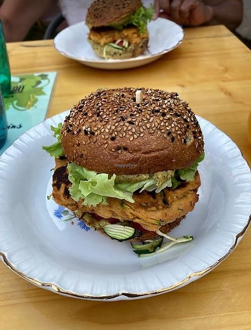 Vegan garbanzo bean burger at La Tribu in Ile-de-re