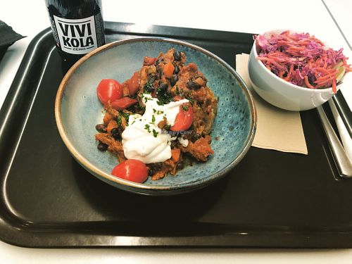 Daily menu: Vegan chilli sin carne with cashew cheese  at Mensa 1574 in Luzern