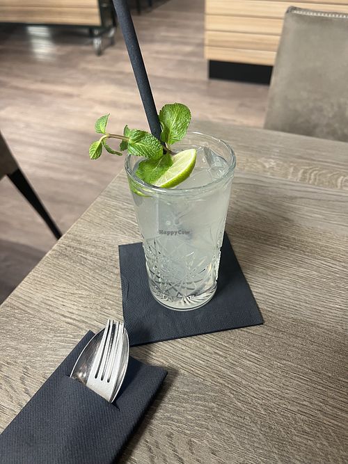   at L'Quán - Wandsbek Quarree in Hamburg