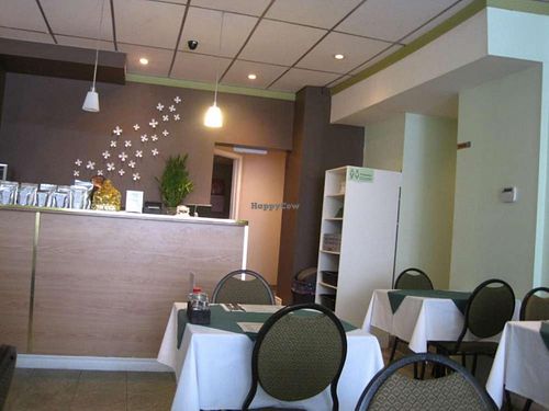 Inside at Su Shian Yuang in Montreal