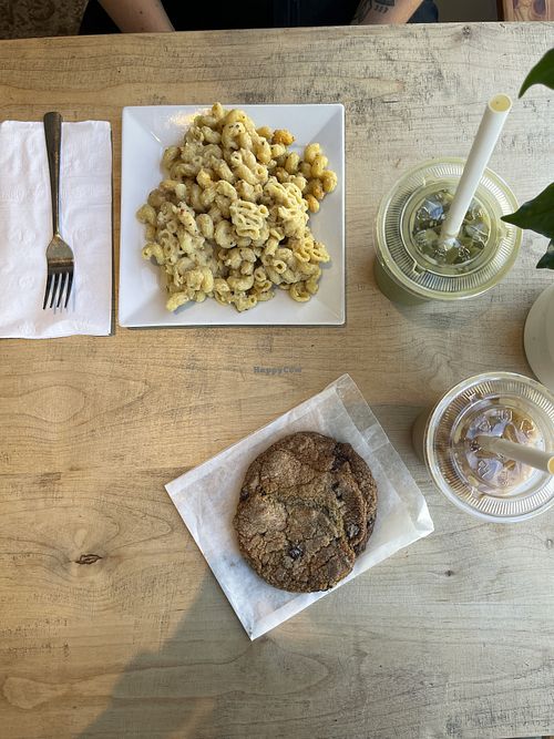 Vegan mac & cheese, vegan cookie, matcha with oat mylk, latte with oat mylk at The Beanery Cafe in Summerland