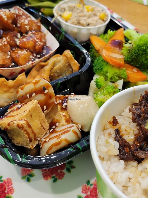 Sweet and sour bento at Green Green Trees : Your Vegan Kitchen in West Covina