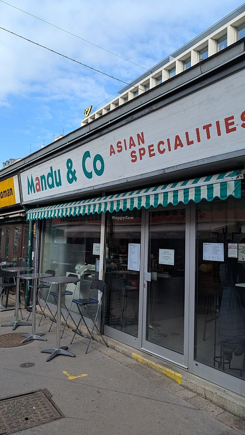  at Mandu & Co in Vienna