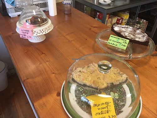 cakes at Die Rebellion des Zimtsterns in Berlin