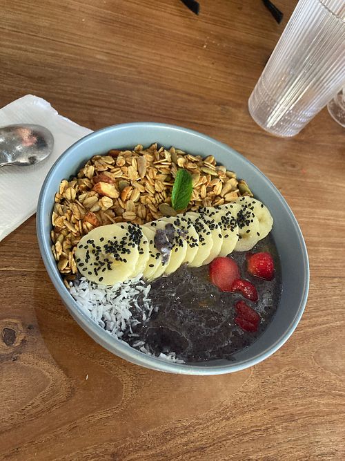 Vegan smoothie bowl  at Seed Cafe in Colombo