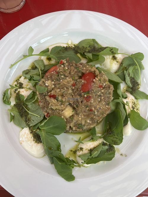 vegan tartar  at Café des Amis in Zurich