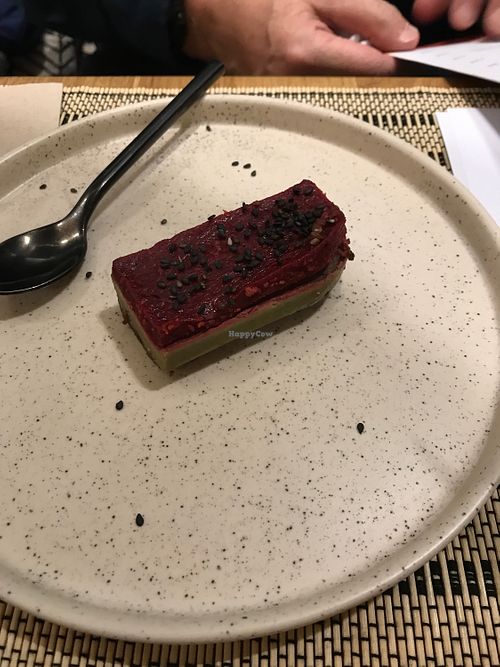 Berry tart at The Healer - La Parenthèse in Nice