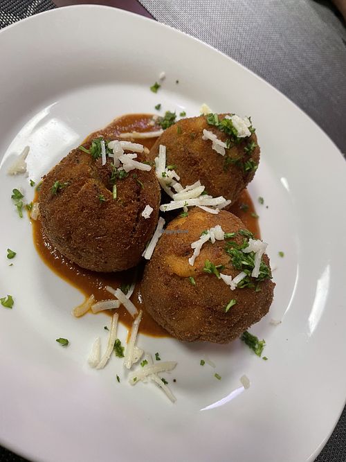 Fried Mac & Cheese Balls  at Vegan Tierra in Cooper City