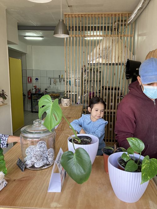 Father and daughter at Tanto in Valdivia