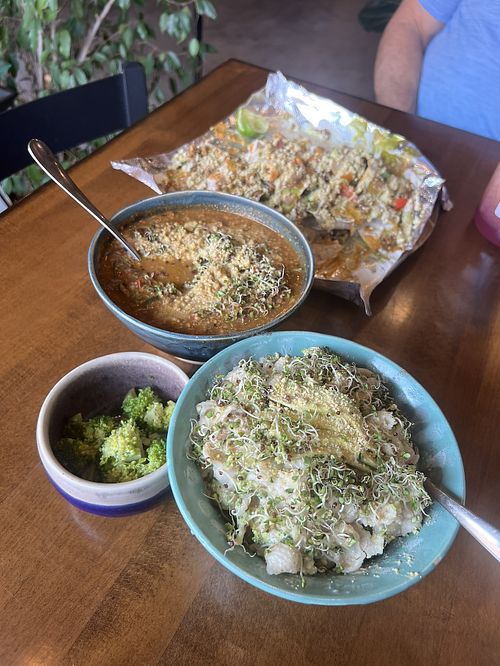 Alfredo, con broccoli,  a side of steamed broccoli, curry chili-Mac and supreme nachos   at Hartwood in Tulum